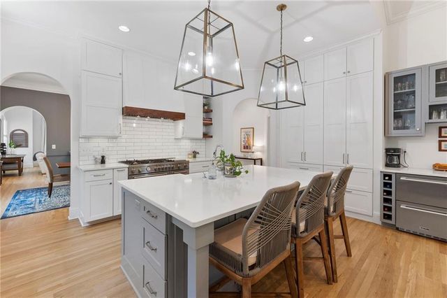 2445 Oostanaula Drive NE, Brookhaven, GA 30319