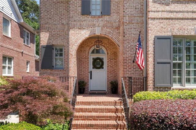 2445 Oostanaula Drive NE, Brookhaven, GA 30319