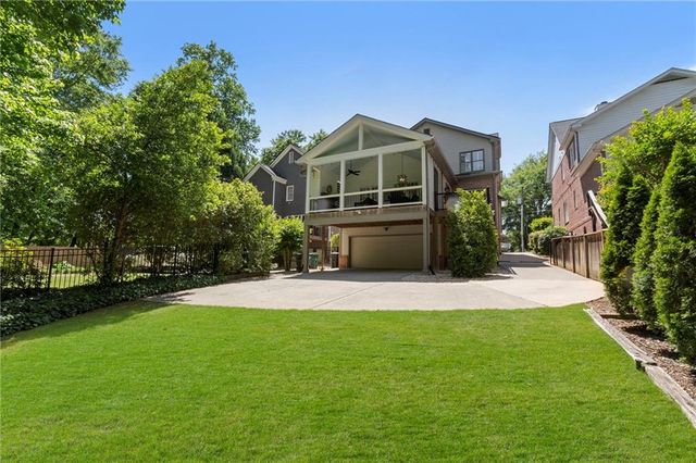 2445 Oostanaula Drive NE, Brookhaven, GA 30319