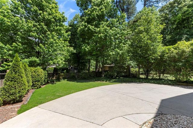 2445 Oostanaula Drive NE, Brookhaven, GA 30319