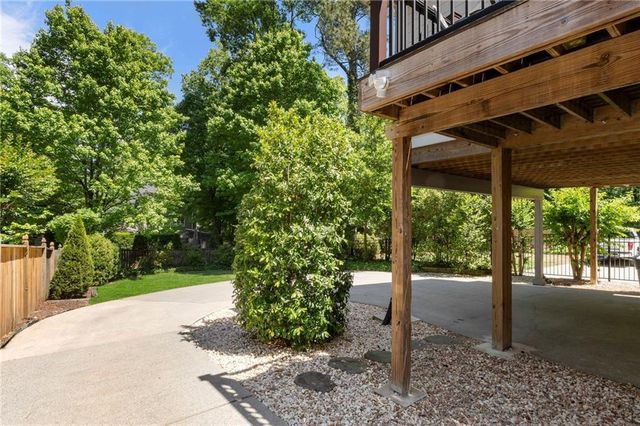 2445 Oostanaula Drive NE, Brookhaven, GA 30319