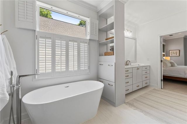 2445 Oostanaula Drive NE, Brookhaven, GA 30319