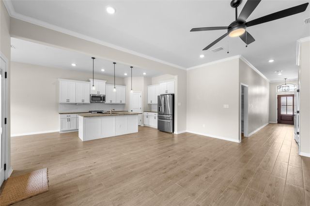 3405 Waggoner DR, Belton, TX 76513