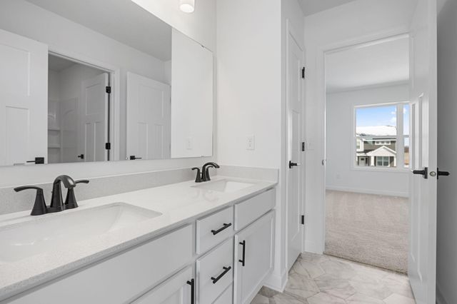 14304 Arborvitae Circle, Rosemount, MN 55068