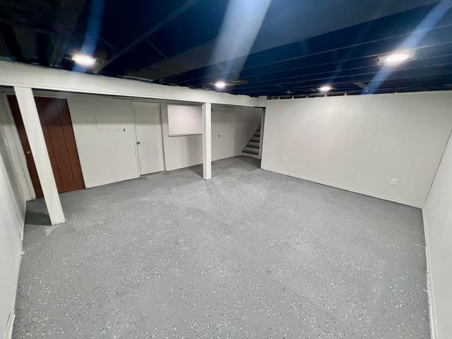 4709 Gerald Street, Warren, MI 48092