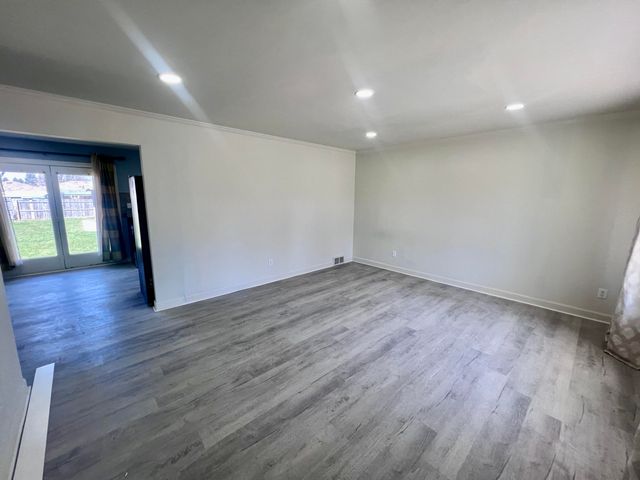 4709 Gerald Street, Warren, MI 48092