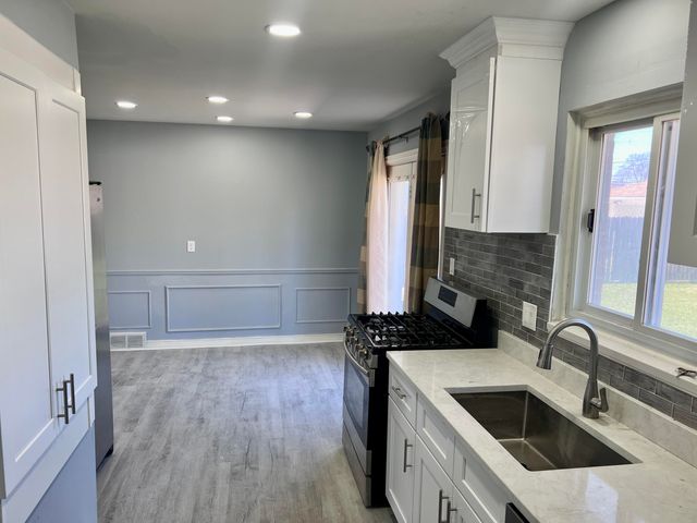 4709 Gerald Street, Warren, MI 48092