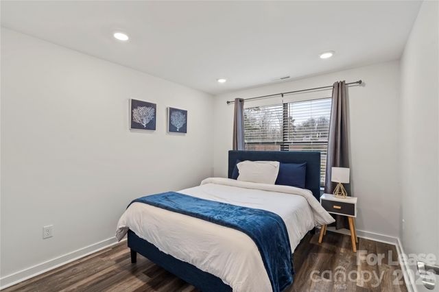 2813 Ava Avenue, Charlotte, NC 28208