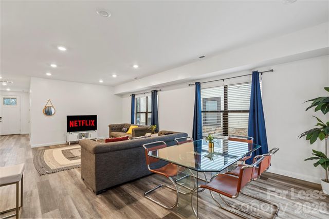 2813 Ava Avenue, Charlotte, NC 28208