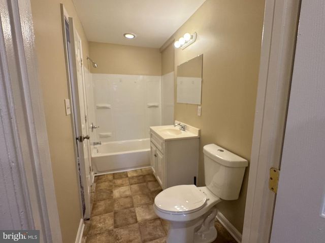 2229 JEFFERSON ST, Baltimore, MD 21205