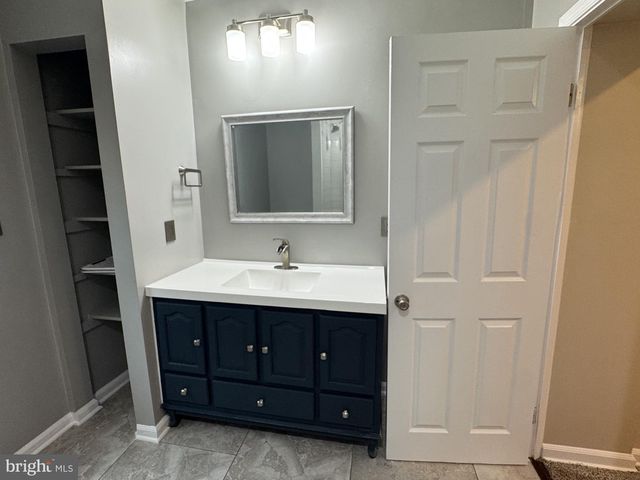 2229 JEFFERSON ST, Baltimore, MD 21205