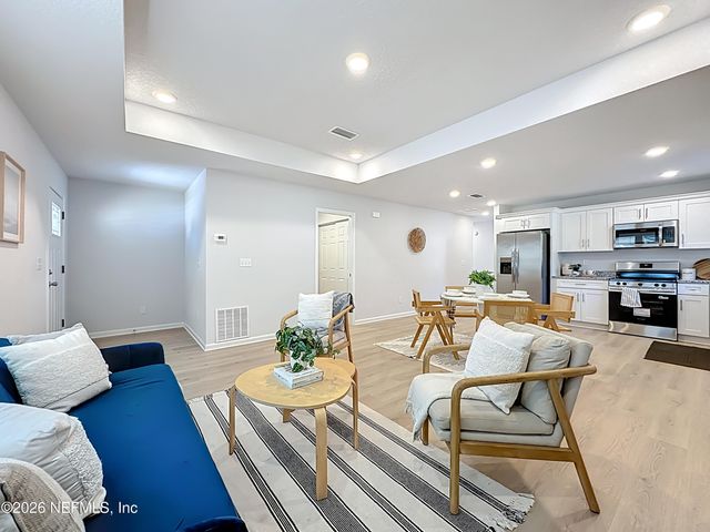 2147 BRACKLAND Street, Jacksonville, FL 32206