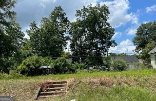 208 S 3rd Avenue, Lanett, AL 36863