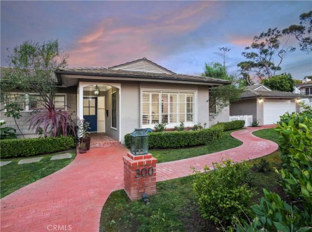 300 Via Alcance, Palos Verdes Estates, CA 90274