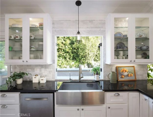 300 Via Alcance, Palos Verdes Estates, CA 90274