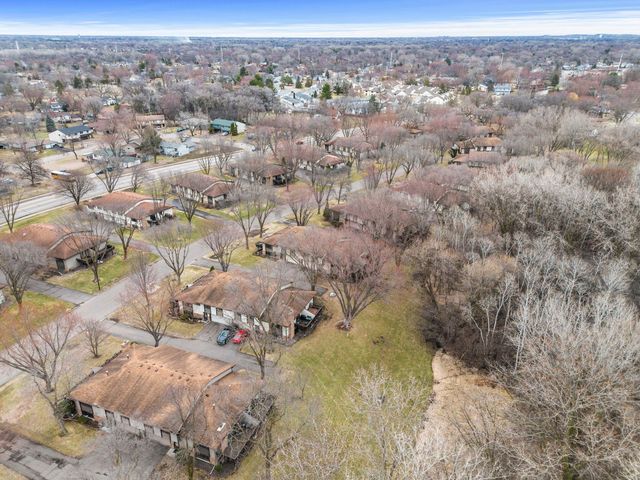 3815 Brookdale Circle N, Brooklyn Park, MN 55443