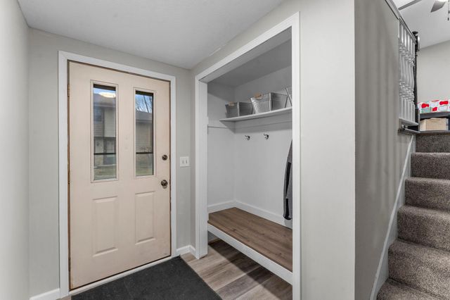 3815 Brookdale Circle N, Brooklyn Park, MN 55443