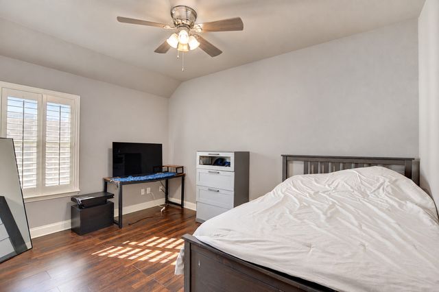 6831 Landing Drive, Grand Prairie, TX 75054