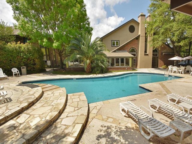 7685 Northcross DR 1009, Austin, TX 78757