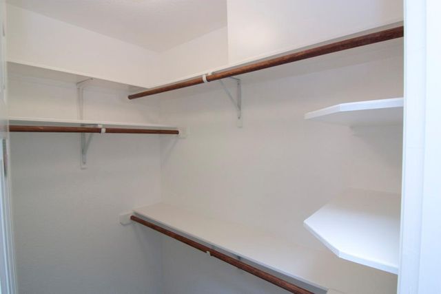7685 Northcross DR 1009, Austin, TX 78757
