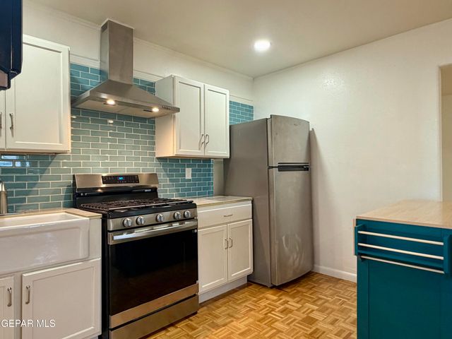 811 UPSON Drive, El Paso, TX 79902