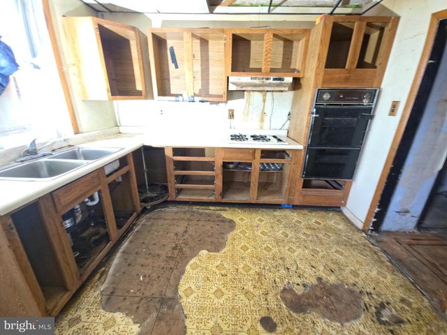 4026 HIGBEE ST, Philadelphia, PA 19135