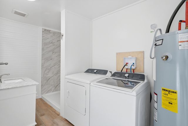 4800 W BAXTER CT, Columbia, MO 65203