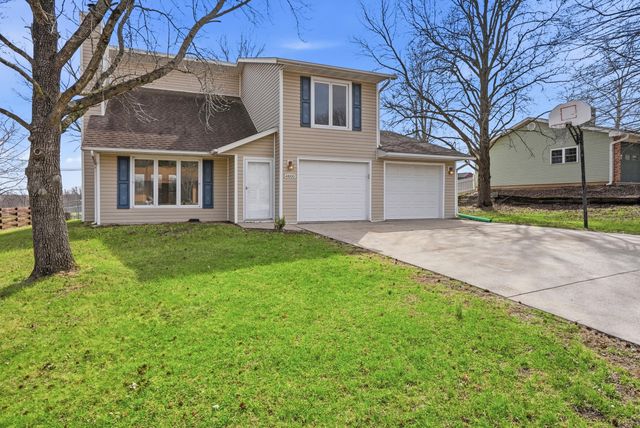 4800 W BAXTER CT, Columbia, MO 65203