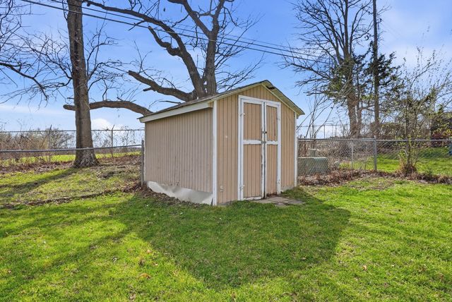 4800 W BAXTER CT, Columbia, MO 65203