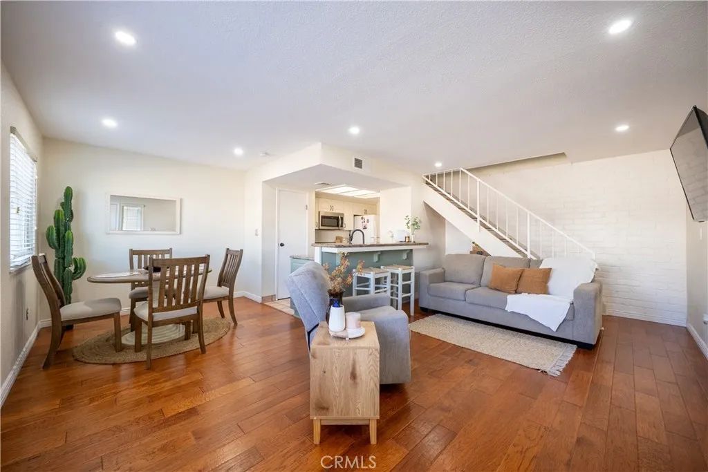 108 Stillman Way 3, Upland, CA 91786