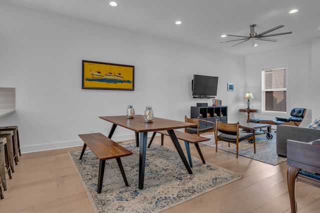 1011 44th Ave N Unit 5, Nashville, TN 37209