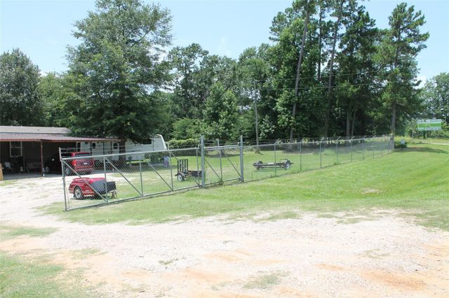 325 Fm 2457, Livingston, TX 77351