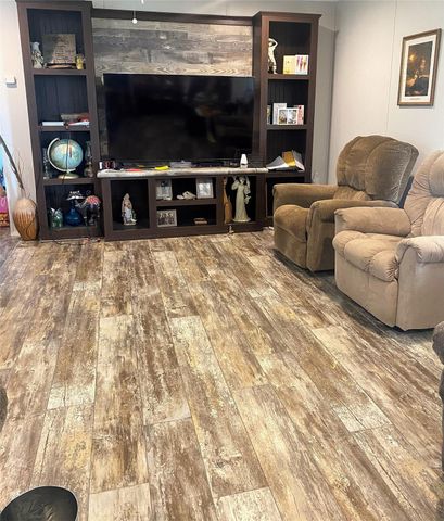 325 Fm 2457, Livingston, TX 77351
