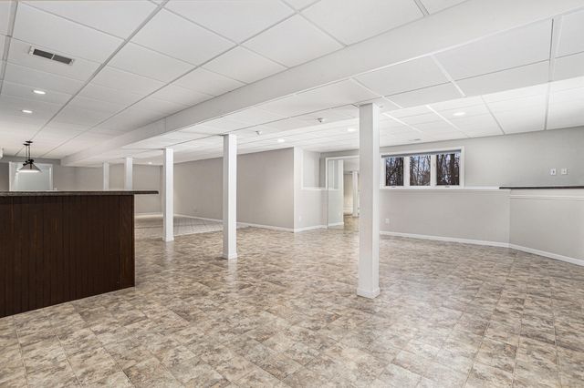 146 Steamburg Drive, East Leroy, MI 49051