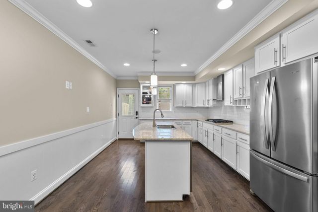 3127 ELLIOTT ST, Baltimore, MD 21224