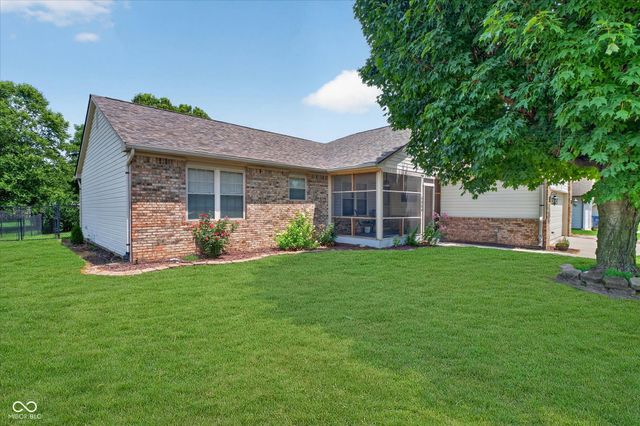 5664 Pine Knoll Boulevard, Noblesville, IN 46062