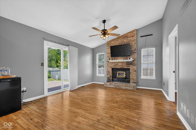 5664 Pine Knoll Boulevard, Noblesville, IN 46062