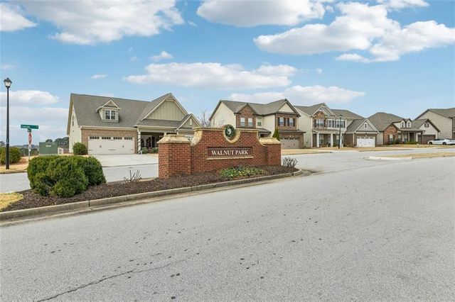 4387 PLEASANT GARDEN SW Drive, Gainesville, GA 30504