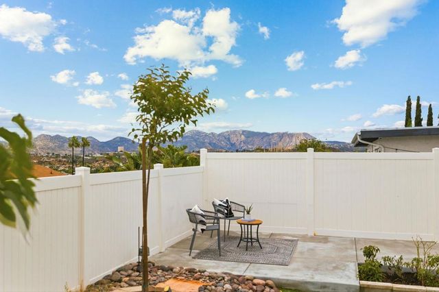 13626 Paseo Del Mar, El Cajon, CA 92021