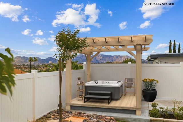 13626 Paseo Del Mar, El Cajon, CA 92021