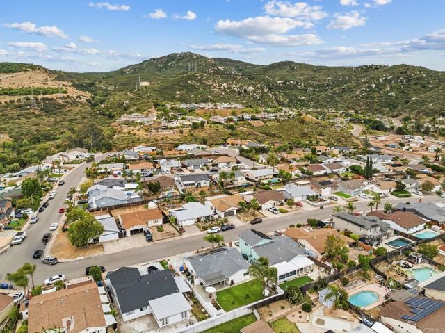 13626 Paseo Del Mar, El Cajon, CA 92021