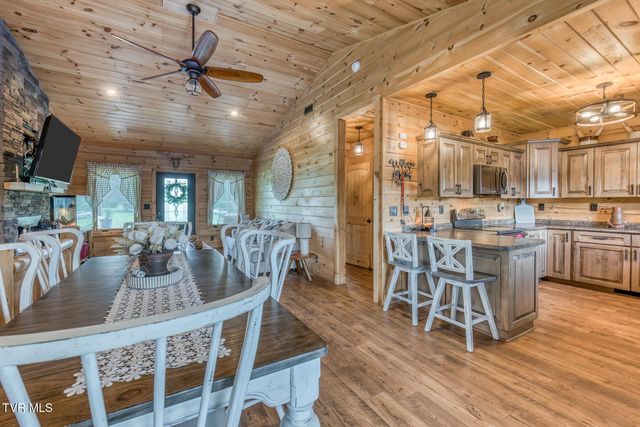 577 Way Cross Road, Church Hill, TN 37642