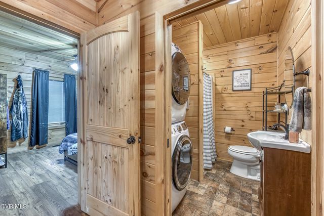 577 Way Cross Road, Church Hill, TN 37642
