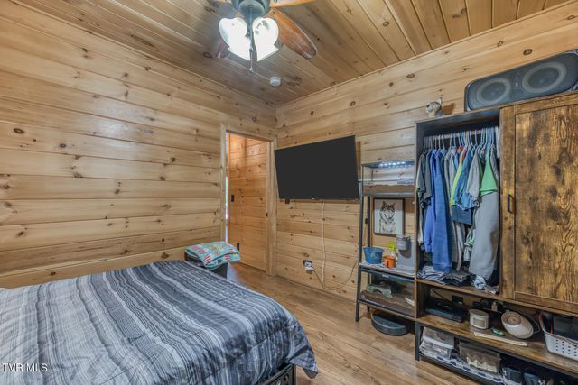 577 Way Cross Road, Church Hill, TN 37642