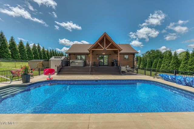 577 Way Cross Road, Church Hill, TN 37642