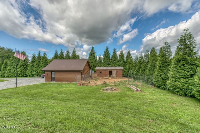 577 Way Cross Road, Church Hill, TN 37642