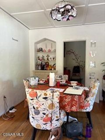 7435 Jordan Avenue, Canoga Park, CA 91303