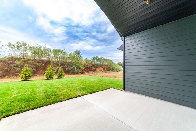 4508 ROYAL COUNTY RD, Columbia, MO 65201