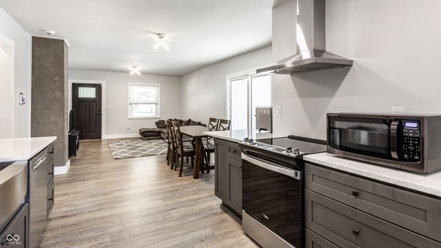 1342 N Oakland Avenue, Indianapolis, IN 46201