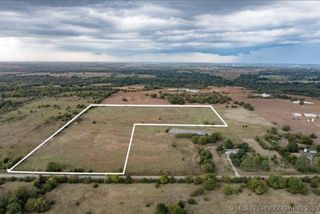 Roberta Road, Durant, OK 74701